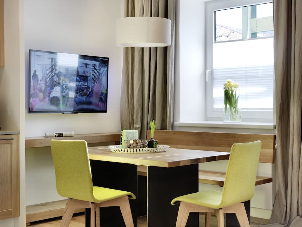 In-room dining