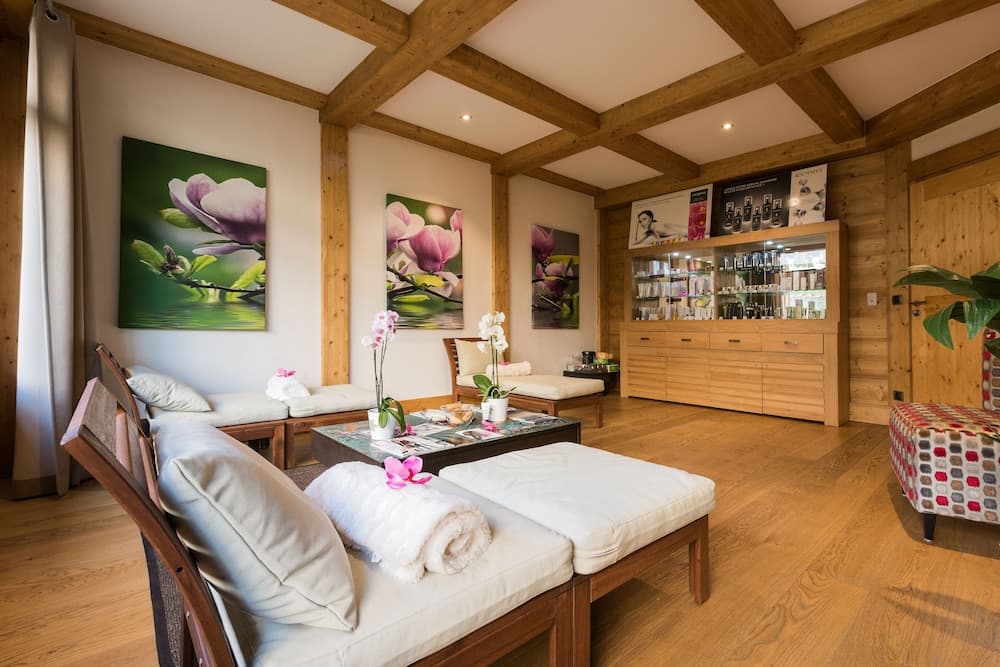 Spa reception