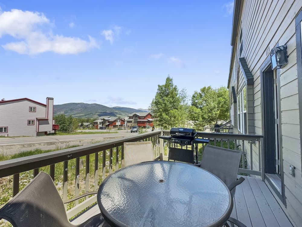 BBQ/picnic area