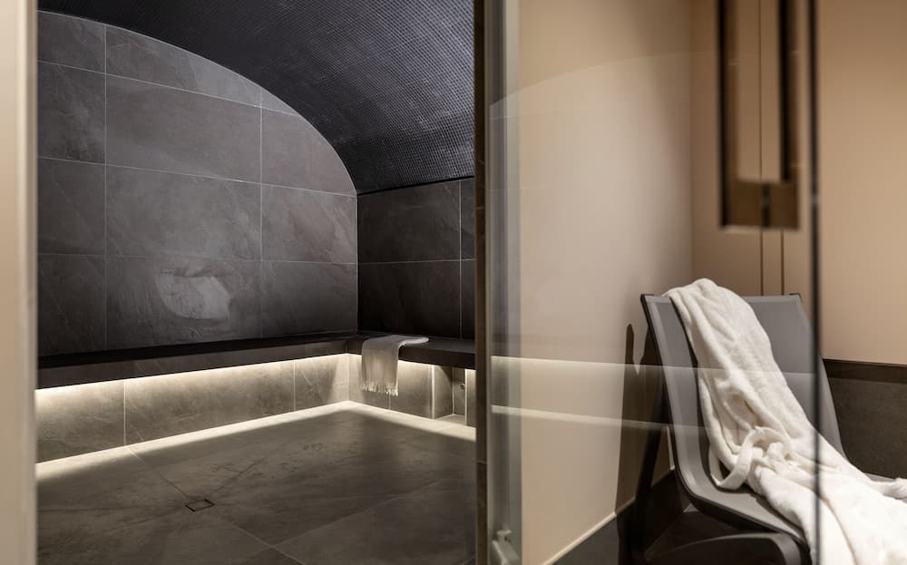 Steam room