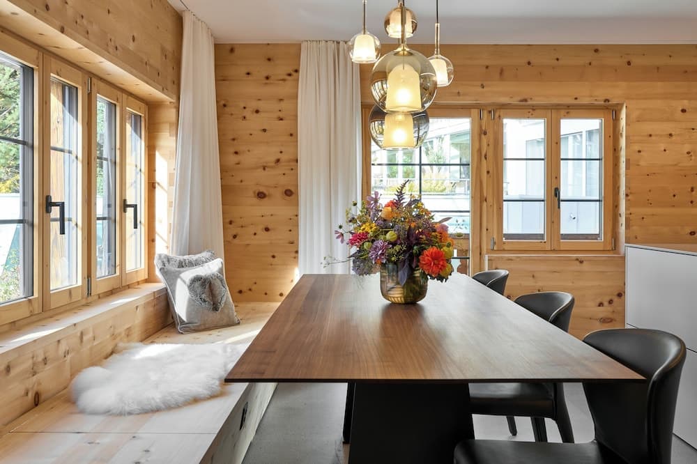 In-room dining
