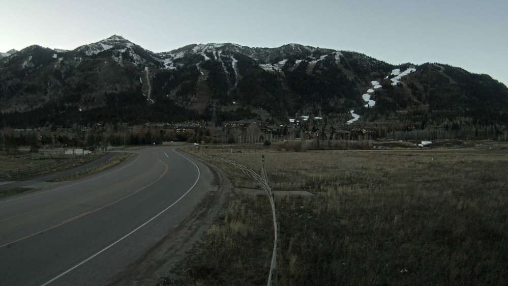 Jackson Hole - Mountain View Webcam