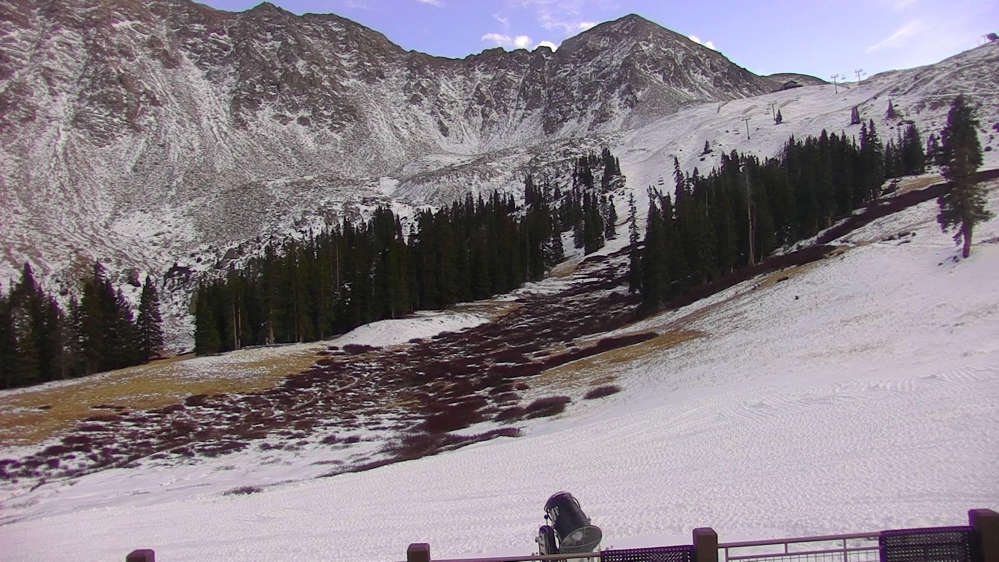 Arapahoe Basin Ski Area - Black Mountain Lodge at Mid-Mountain