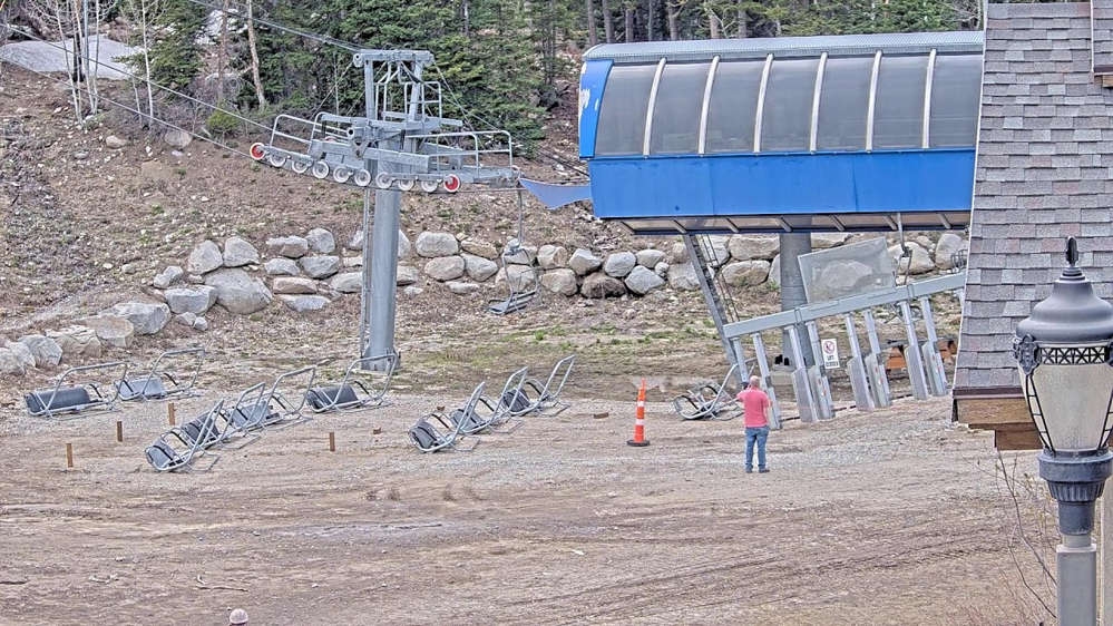 Solitude: Moonbeam Lift Line