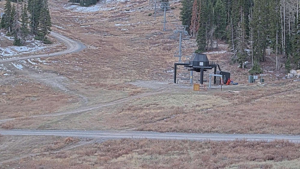 Solitude: Powderhorn II Lift Line