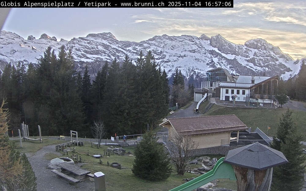 Brunni: Globis Alpenspielplatz