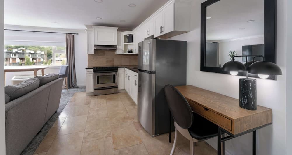 Private kitchenette