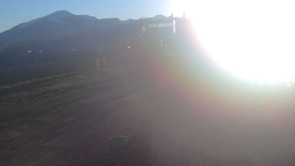 Umbrella Bar at Ten Peaks stream