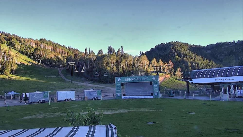 Silver Lake Lodge Cam