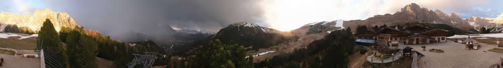 Val Garden - Col Raiser (Panomax)