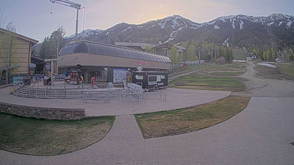 Jackson Hole - Base of Bridger Gondola Webcam