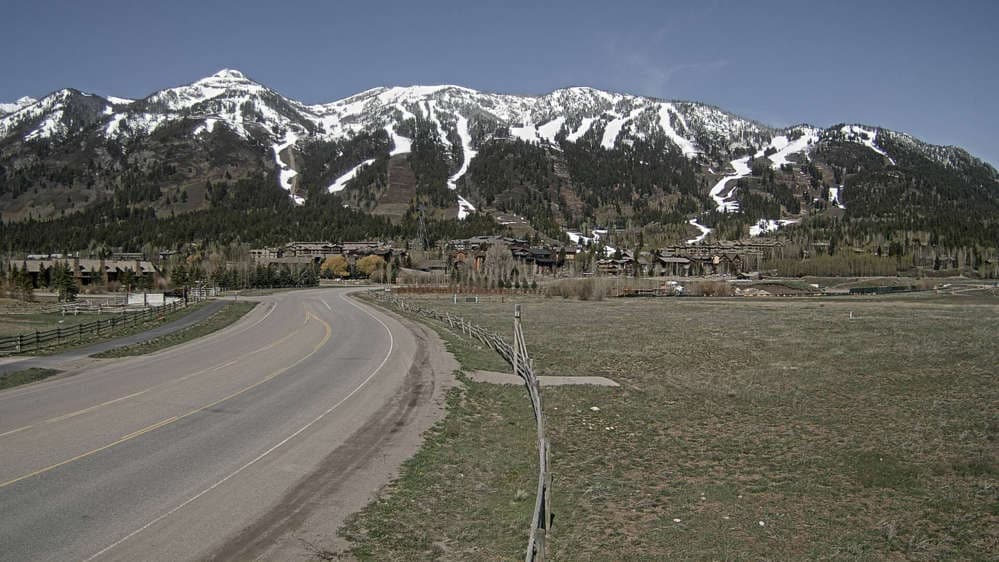 Jackson Hole - Après Vous from Teton Village Webcam