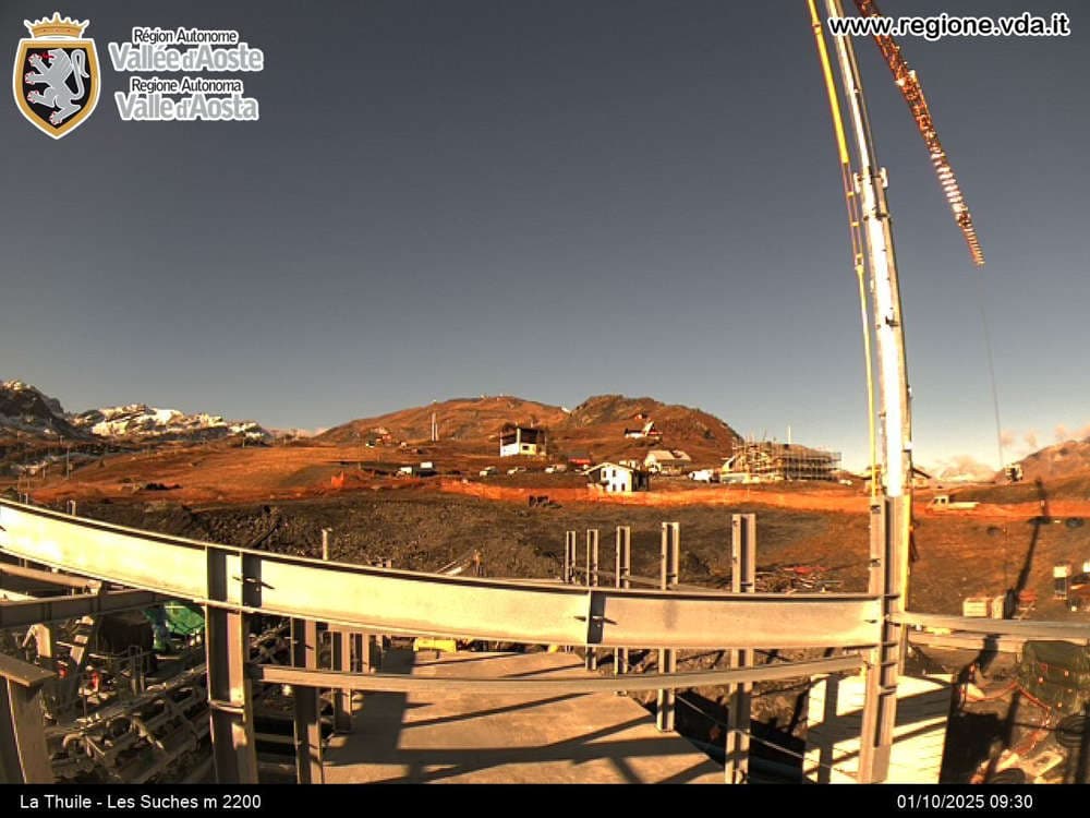 La Thuile - 2.200 m - Les Suches - Arrivo Telecabina DMC