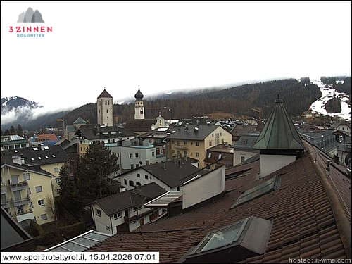Alta Pusteria - San Candido - Vista sulla Parrocchiale di San Michele