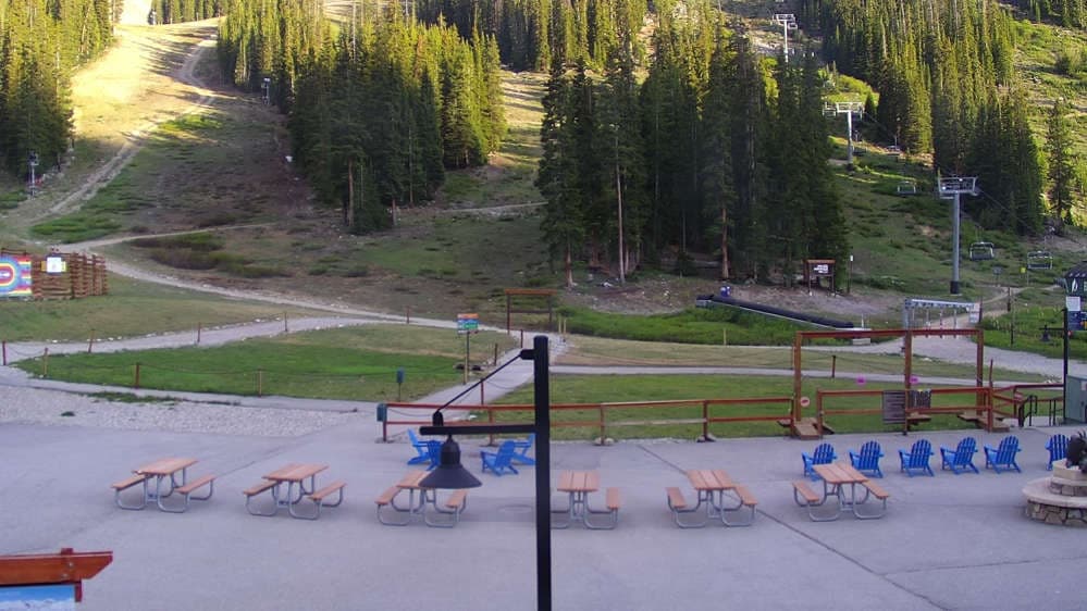 Arapahoe Basin Ski Area - Mountain Goat Plaza / Base Area