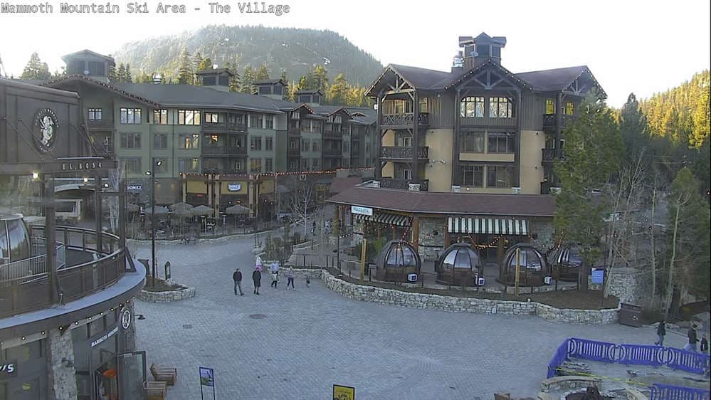 Mammoth Mountain - Village Cam Village