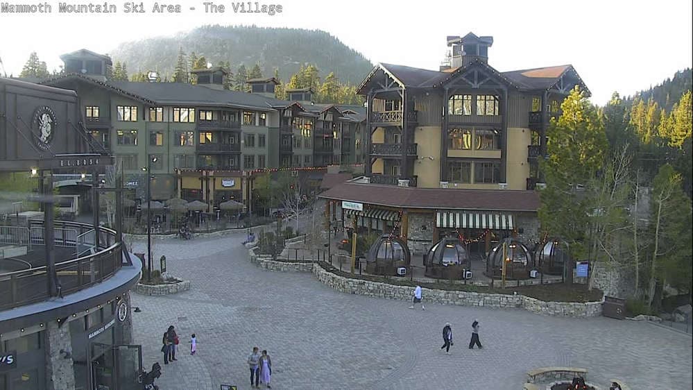 Mammoth Mountain - Village Cam Village