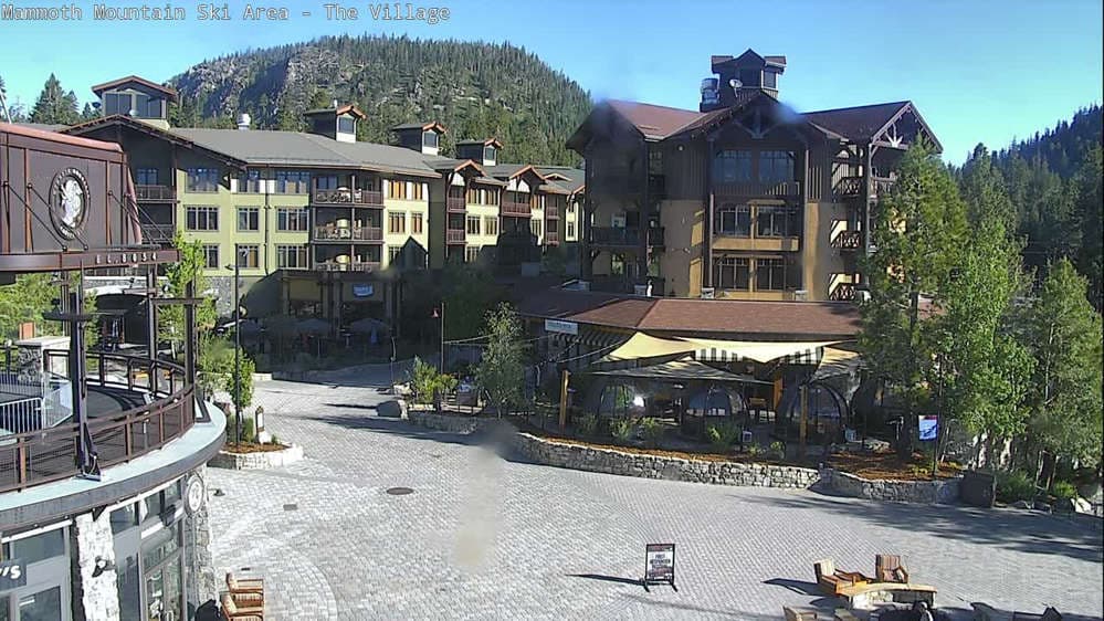 Mammoth Mountain - Village Cam Village