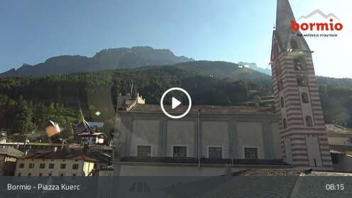 Bormio - Piazza Kuerc