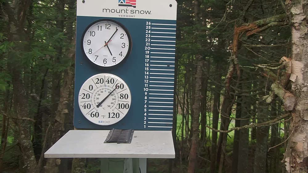 Mount Snow - Snow Stake