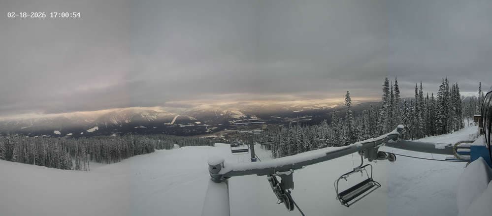 Revelstoke: Top of Stellar Chair Cam