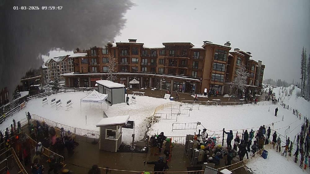 Revelstoke: Village Cam