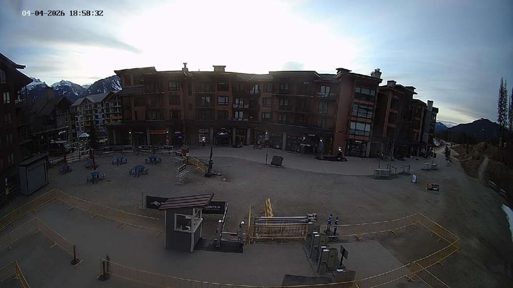Revelstoke: Village Cam