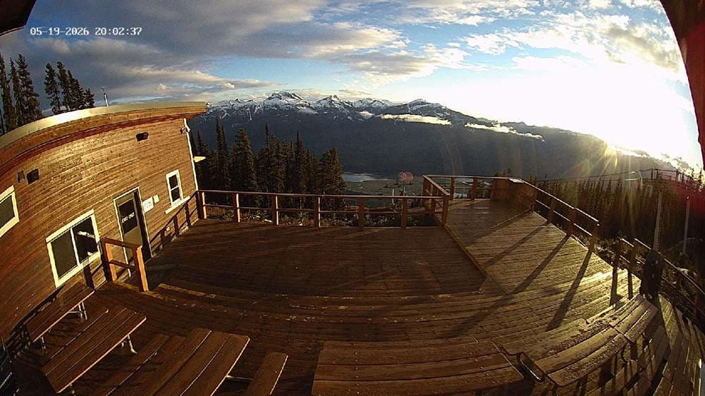 Revelstoke: Top of Upper Gondola Cam