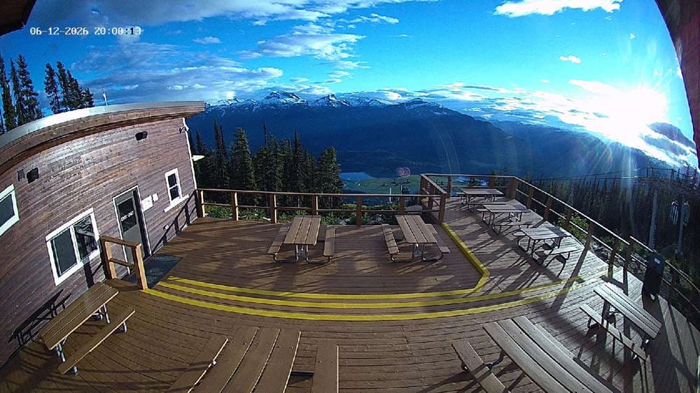 Revelstoke: Top of Upper Gondola Cam