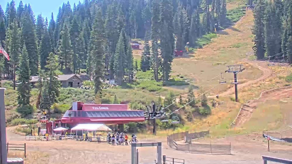 Northstar Mid-Mountain Cam