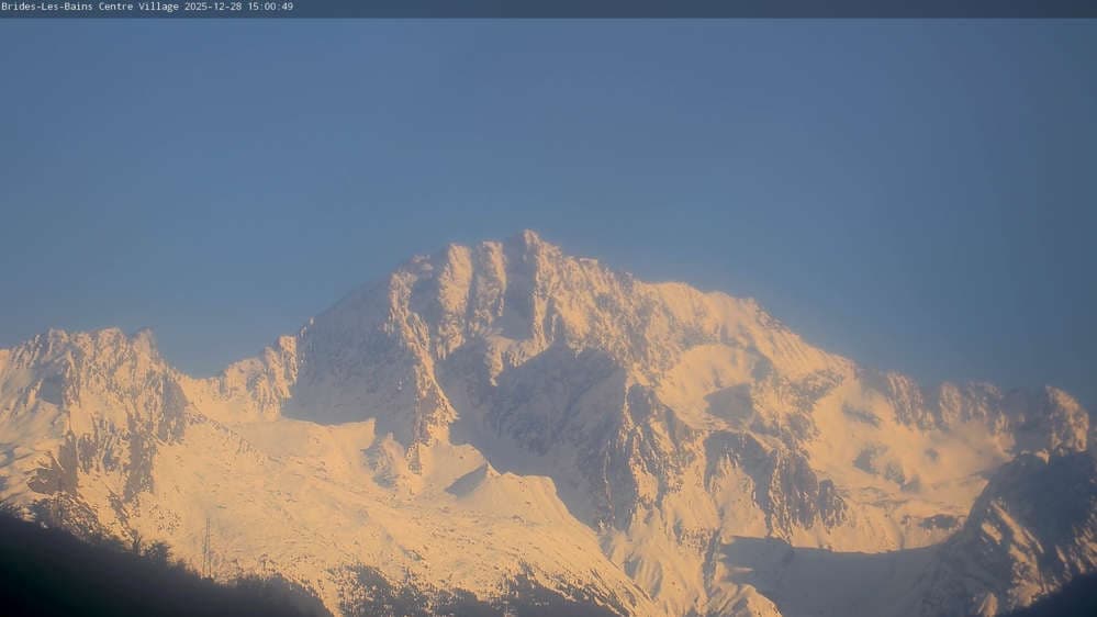 Brides les Bains - Départ du télécabine vers Méribel