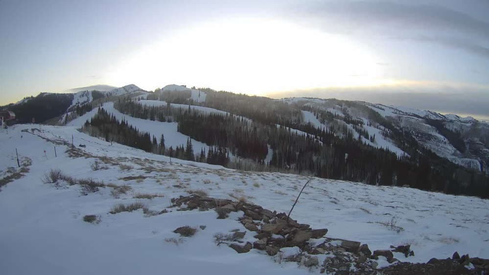 Park City Top Crescent Cam