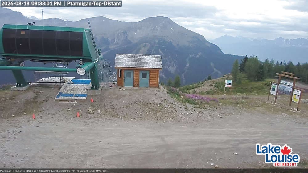 Lake Louise Mountain Fairmont Chateau Cam