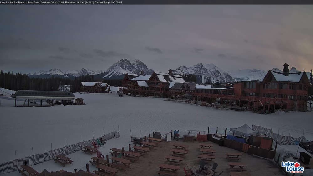Lake Louise Mountain Kokanee Cabin Cam