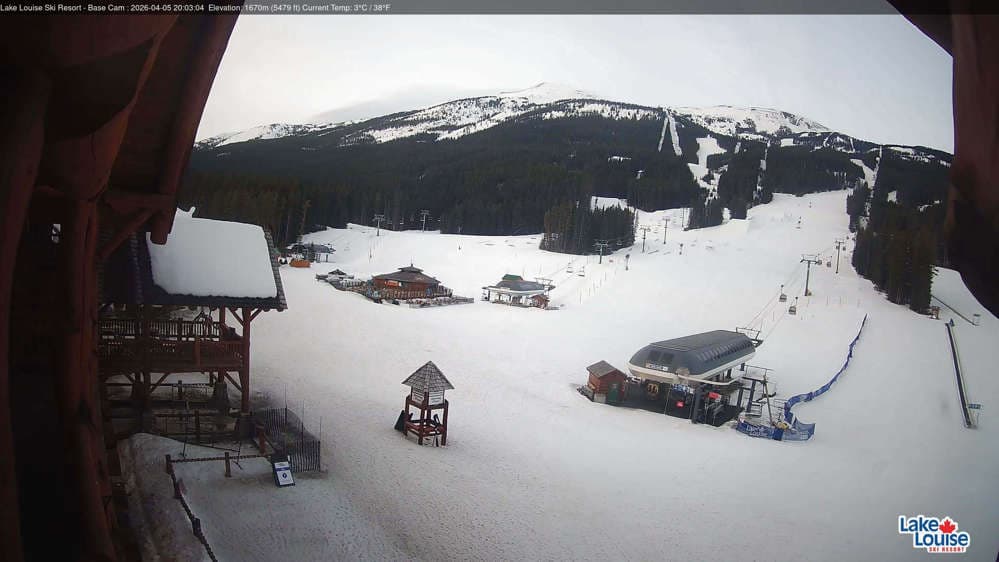 Lake Louise Mountain Base Area Cam