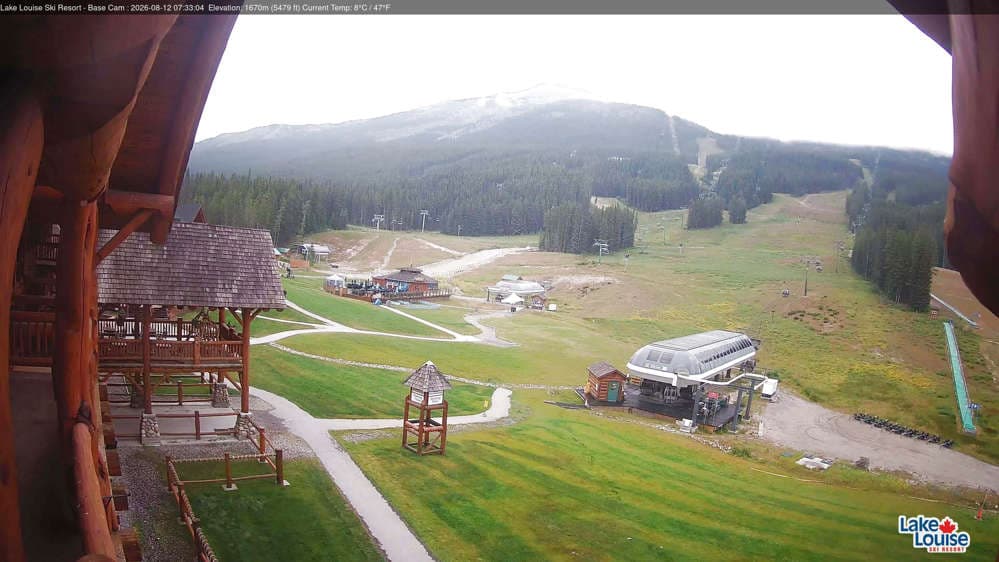 Lake Louise Mountain Base Area Cam