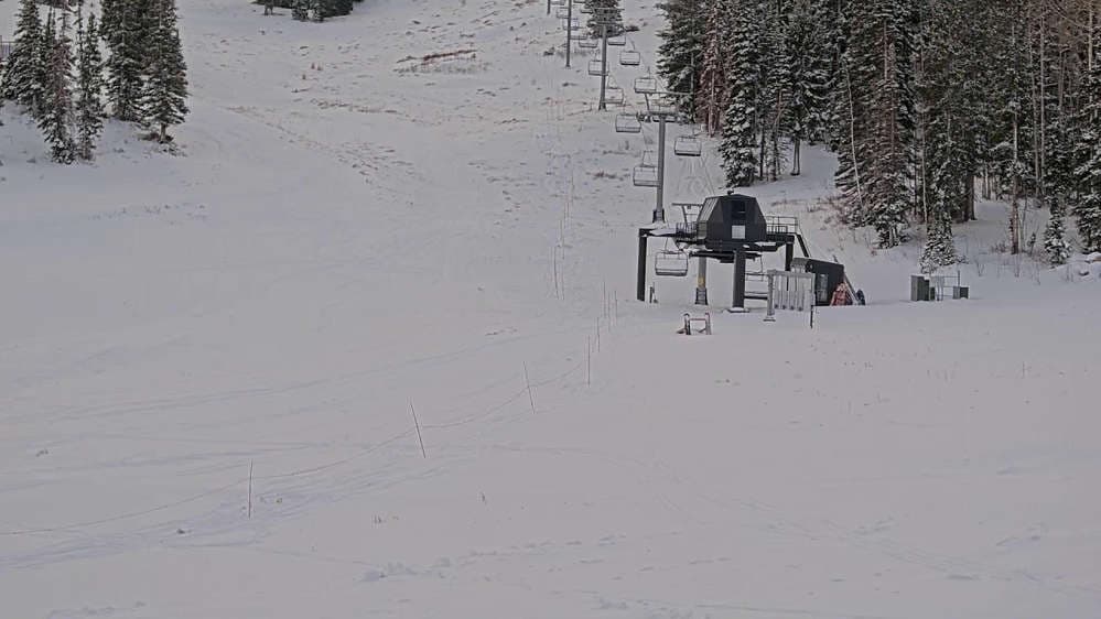 Solitude: Powderhorn II Lift Line