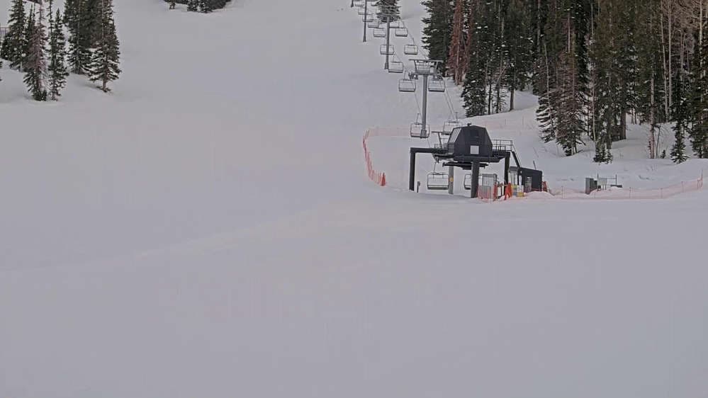 Solitude: Powderhorn II Lift Line