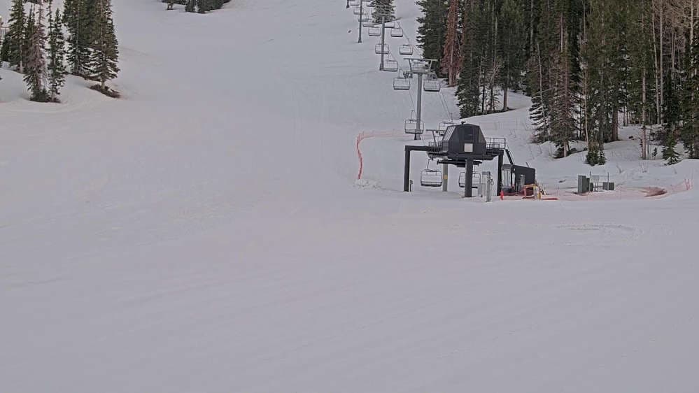 Solitude: Powderhorn II Lift Line