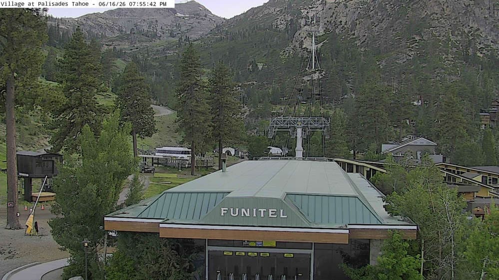 Palisades Tahoe - Olympic Valley Base 6200' Cam