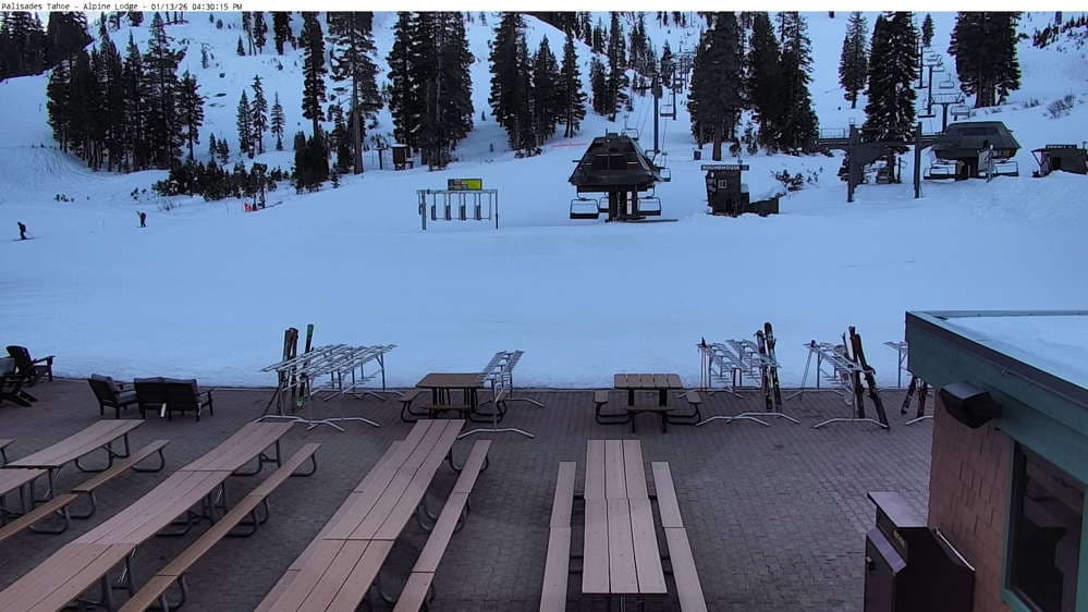 Palisades Tahoe - Alpine Peak Cam