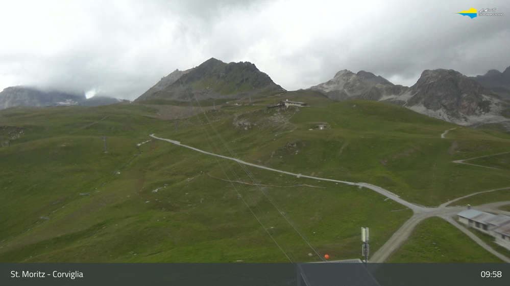 Engadin St. Moritz - Ausblick Richtung Piz Nair