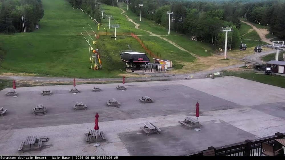 Main Base Lodge Cam