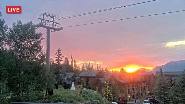 Telluride - Mountain Lodge Webcam