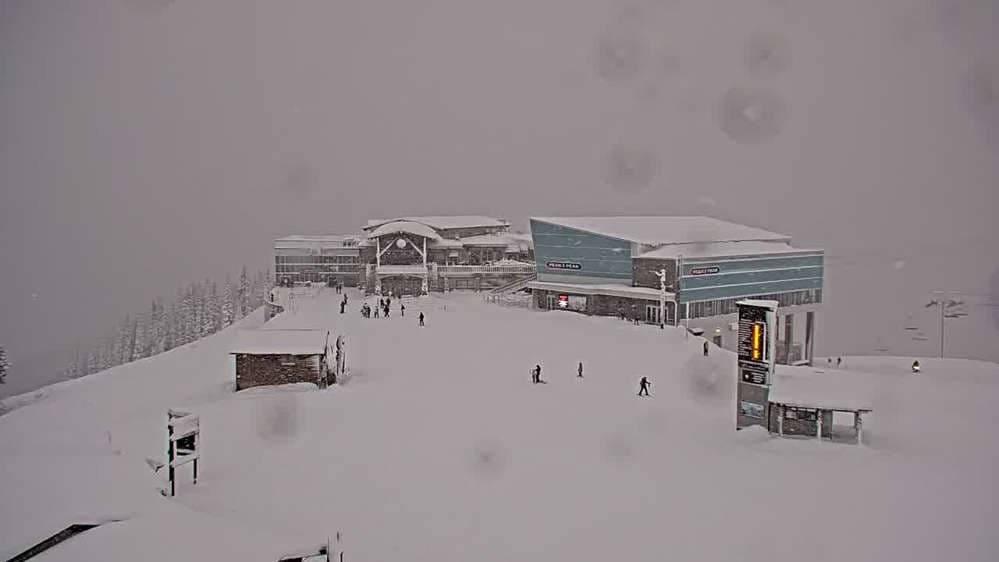 Roundhouse Lodge, Whistler Mountain