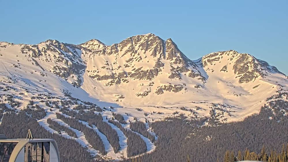 Roundhouse Lodge, Whistler Mountain