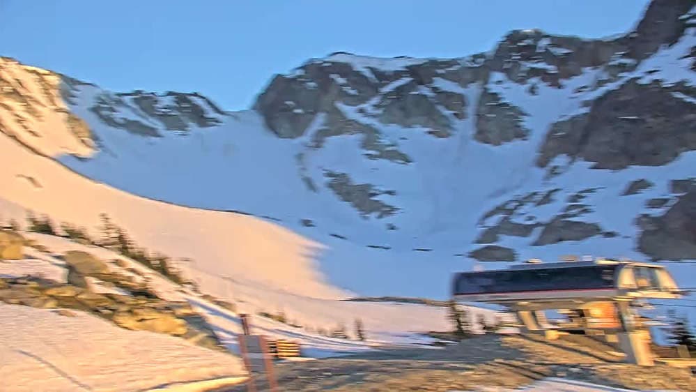Roundhouse Lodge, Whistler Mountain