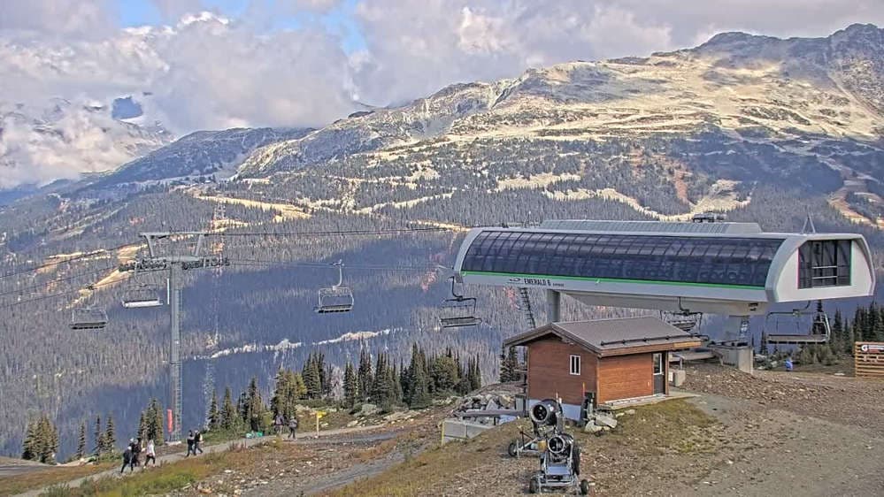 Roundhouse Lodge, Whistler Mountain