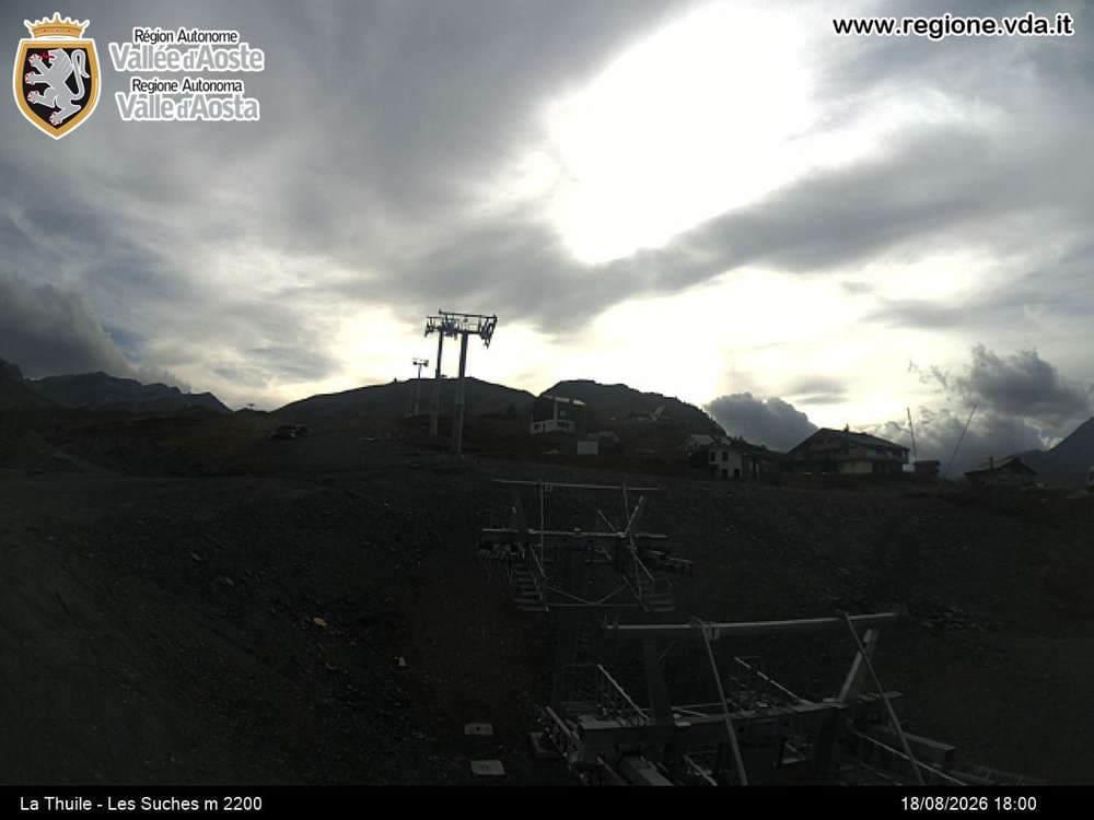 La Thuile - 2.200 m - Les Suches - Arrivo Telecabina DMC