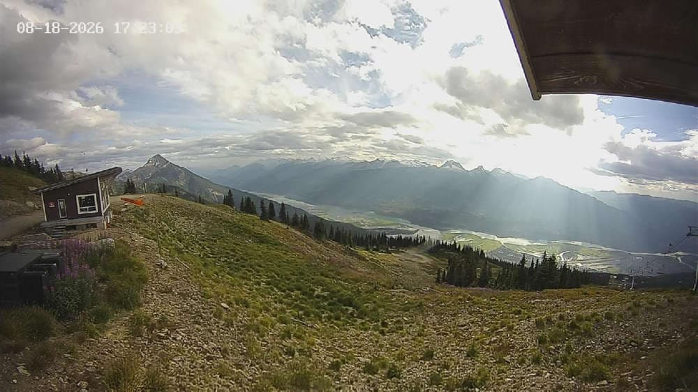 Revelstoke: Top of Stoke Chair Cam